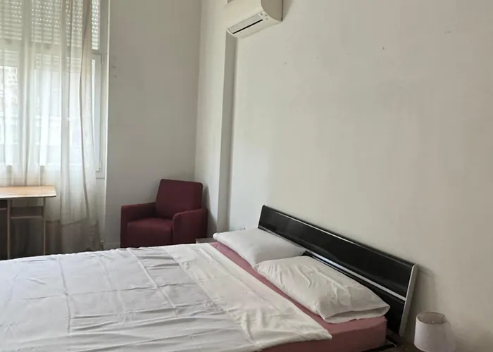 דירה Ambassador טיראנה